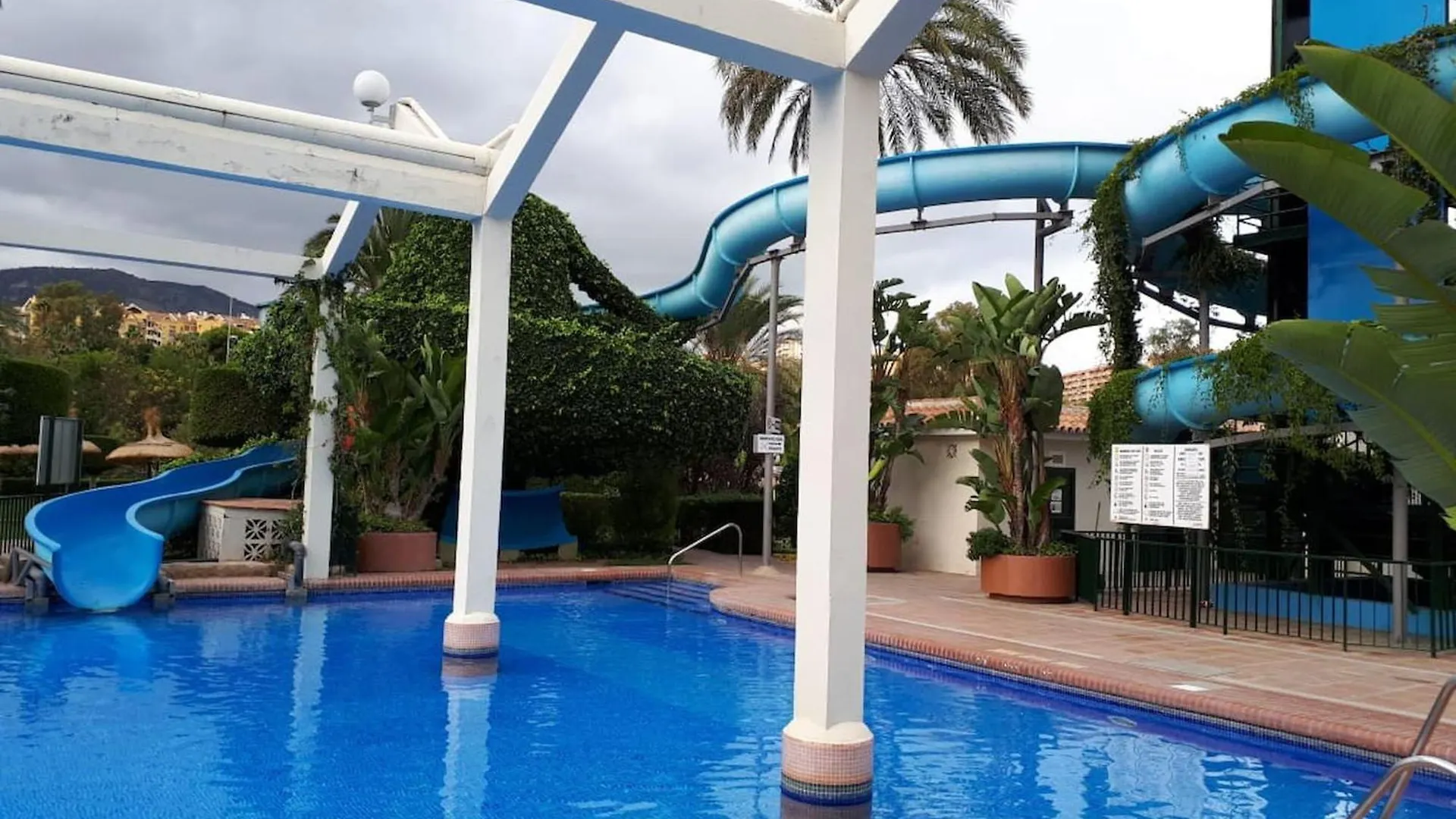 Luxury Sea View Apartment With 2 Terraces Benalmadena Spain
